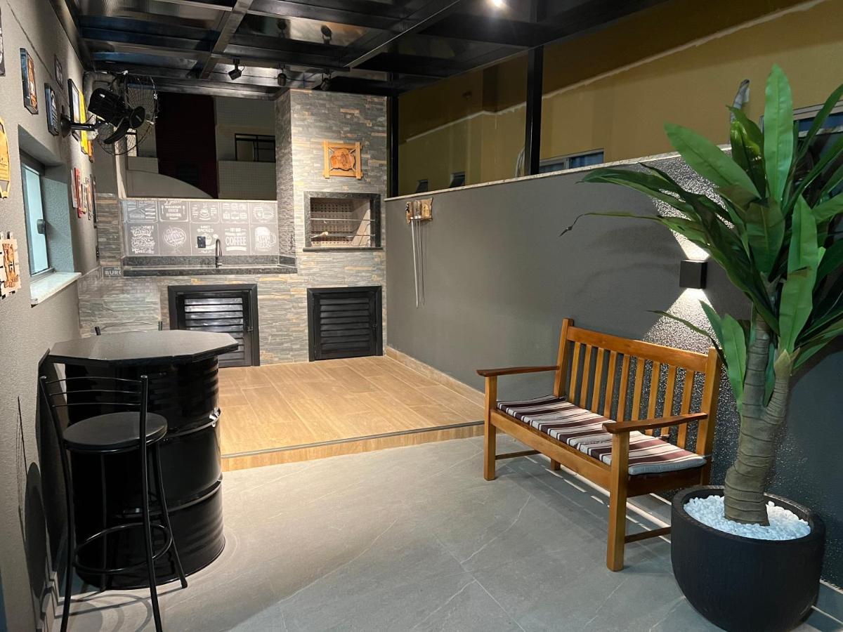 Apartment Apto Centro, Reformado Com Churrasqueira!!